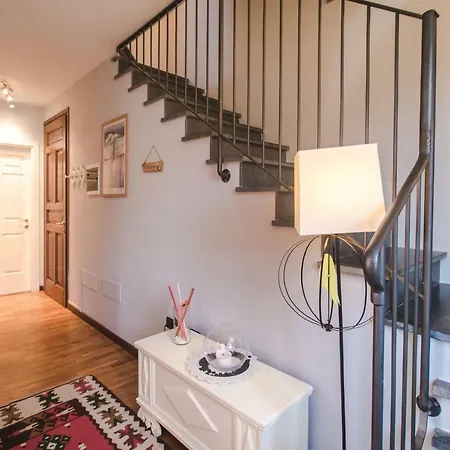 La Rondine Appartement *